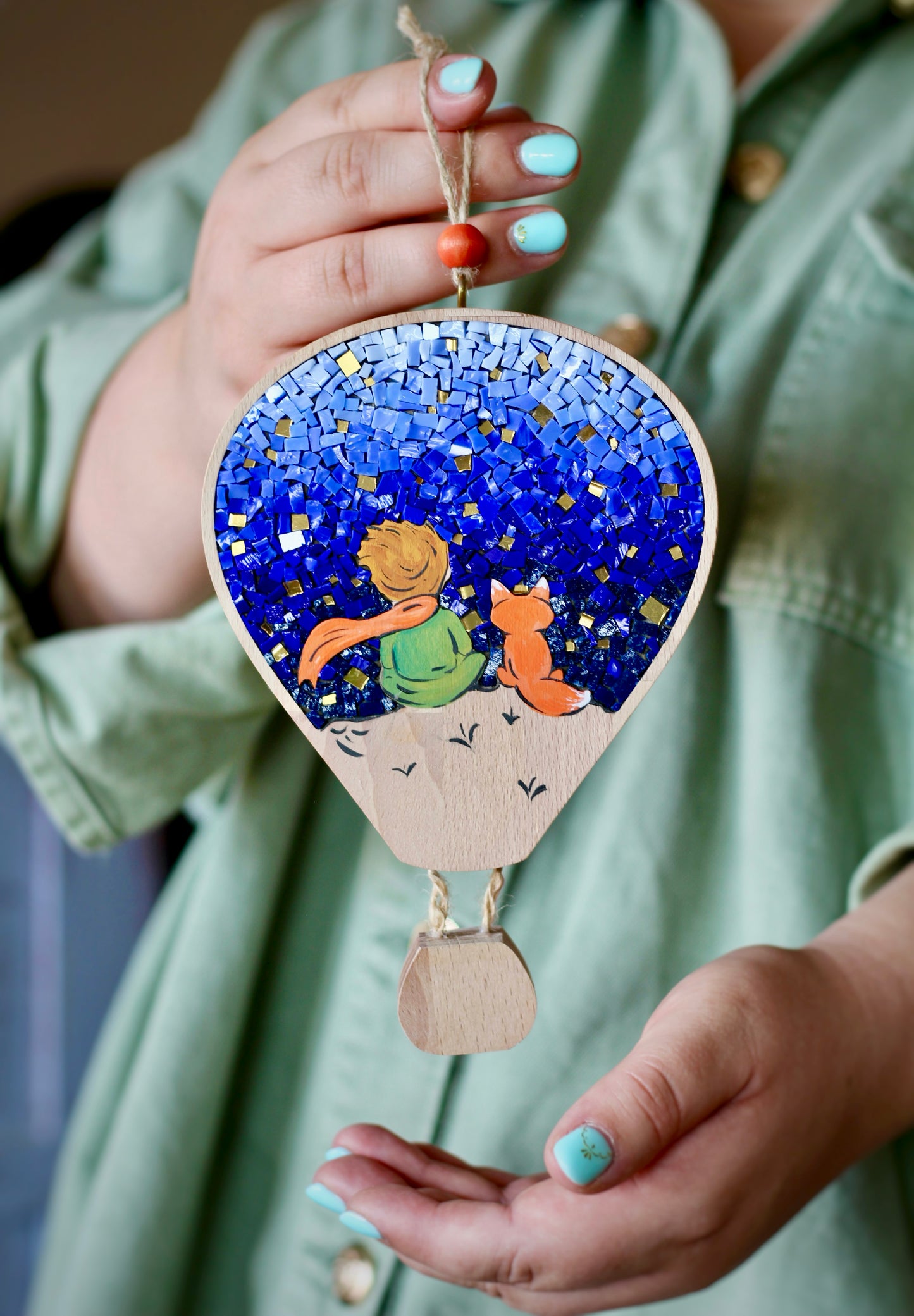 Mongolfiera piccolo principe con notte stellata in mosaico