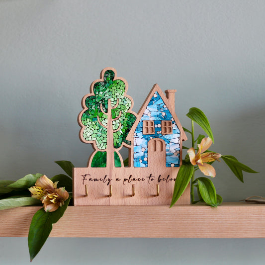 Portachiavi da muro casetta in legno e mosaico