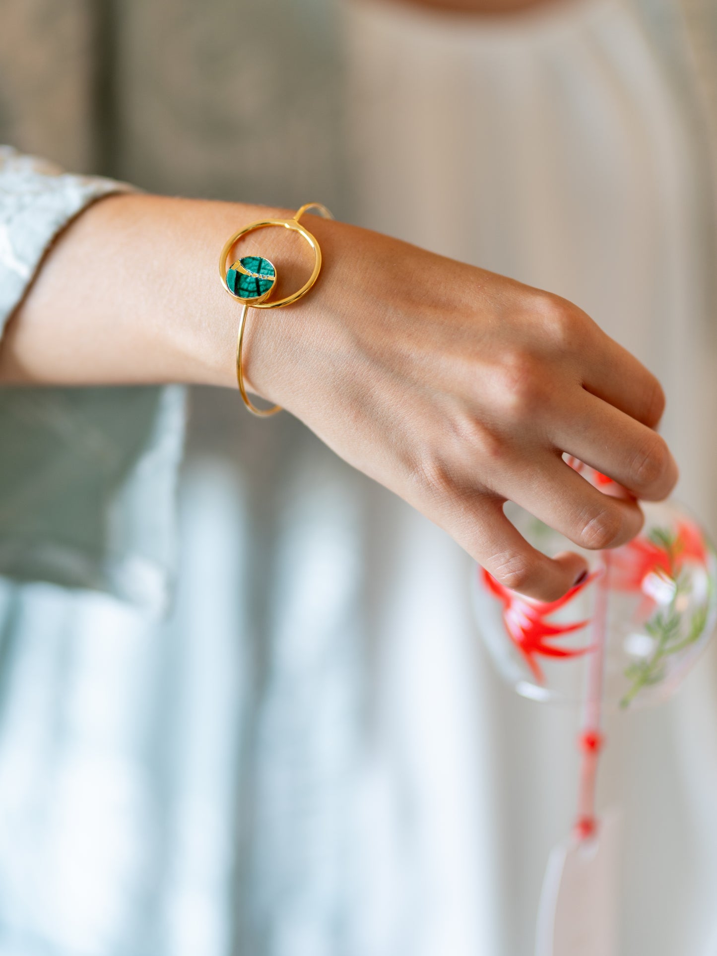 Bracciale artigianale placcato oro 24k con mosaico verde | Upsidu