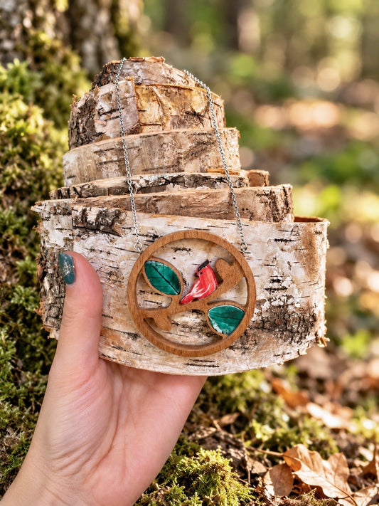 Collana fiabesca uccellino in legno e mosaico | Upsidu