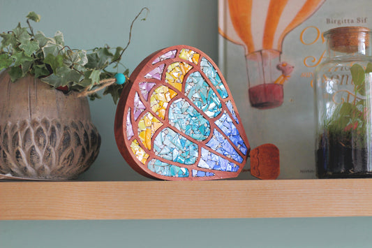 Mongofliera multicolor in legno e mosaico | Upsidu