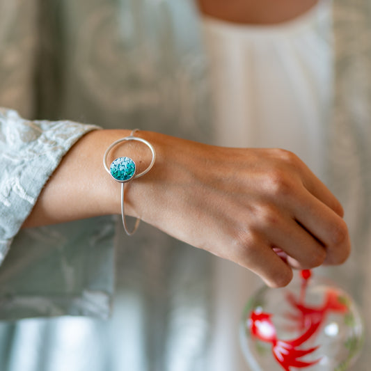 Bracciale artigianale placcato argento con mosaico verde acqua | Upsidu